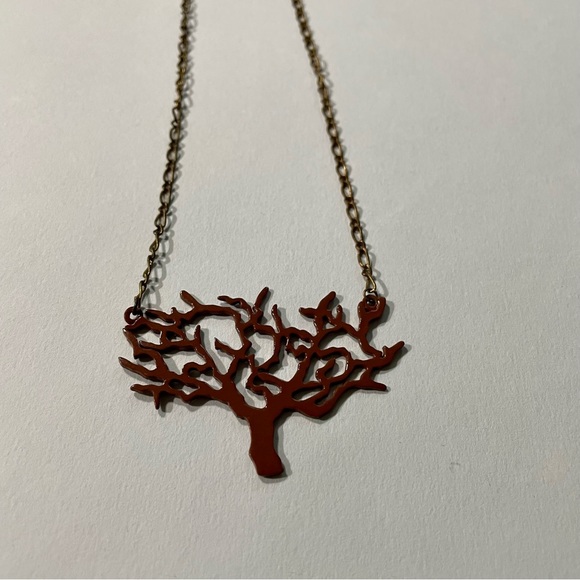 Francesca’s Tree Necklace - Picture 2 of 3